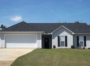 102 Chapman Ct, Lagrange, GA 30240