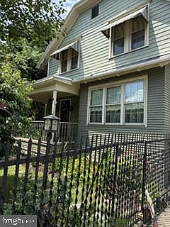 1st image of 8 N 4th St