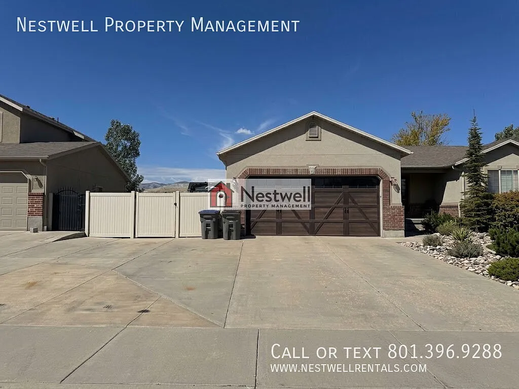 Upgraded 3-bed main-level house in South Jordan! — Photo 2