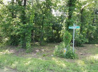 2 Ridgewood Ln, Linn Valley, KS 66040