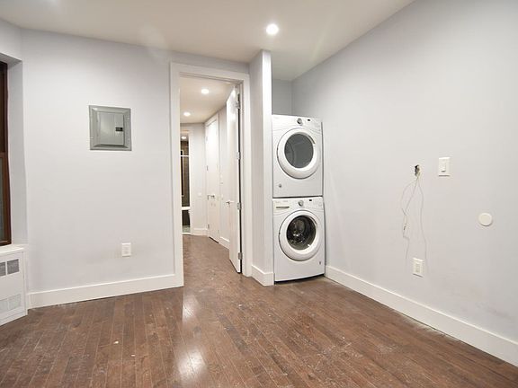 5th image of 22 Bradhurst Ave APT 3S