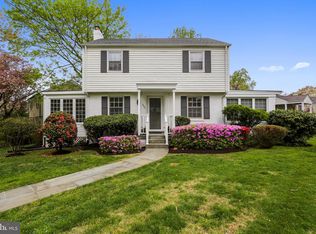 2701 Spencer Rd, Chevy Chase, MD 20815
