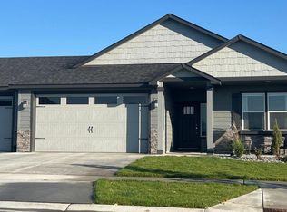 11751 N Lennon Ln, Rathdrum, ID 83858