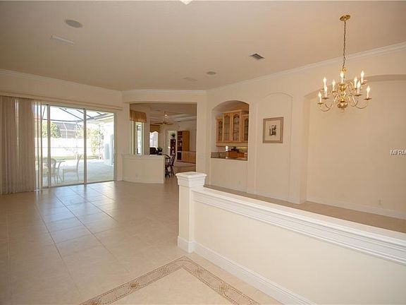 4th image of 3021 Sheehan Dr