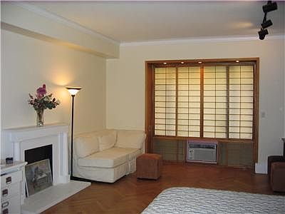 1st image of 150 Central Park S #708