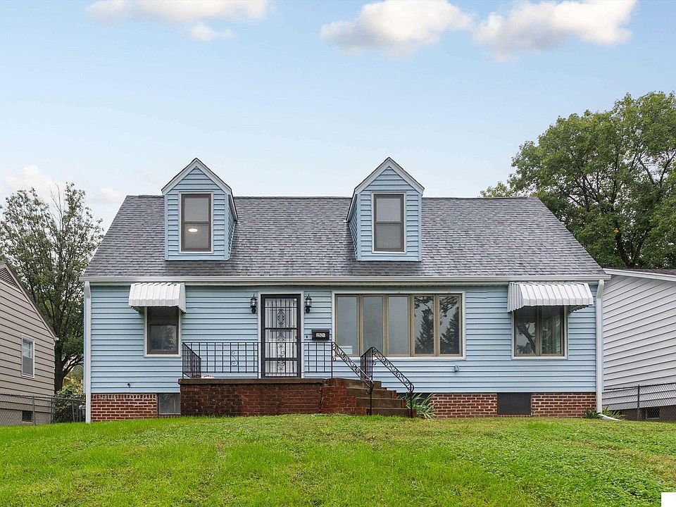 1st image of 2521 S 43rd St