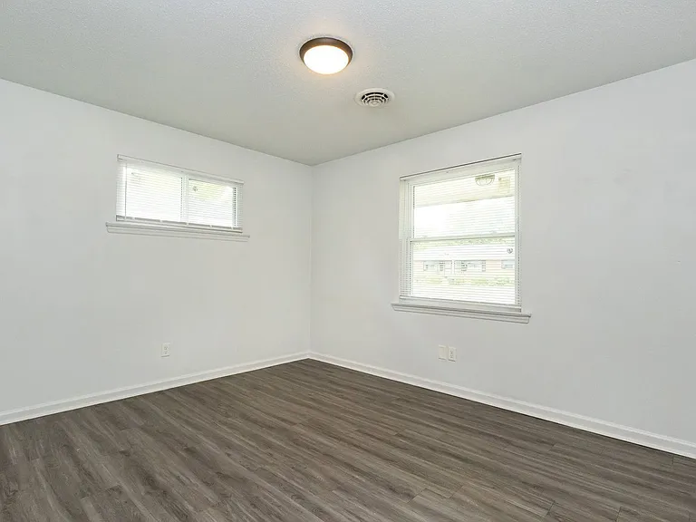 2182 Dugan St — Photo 10