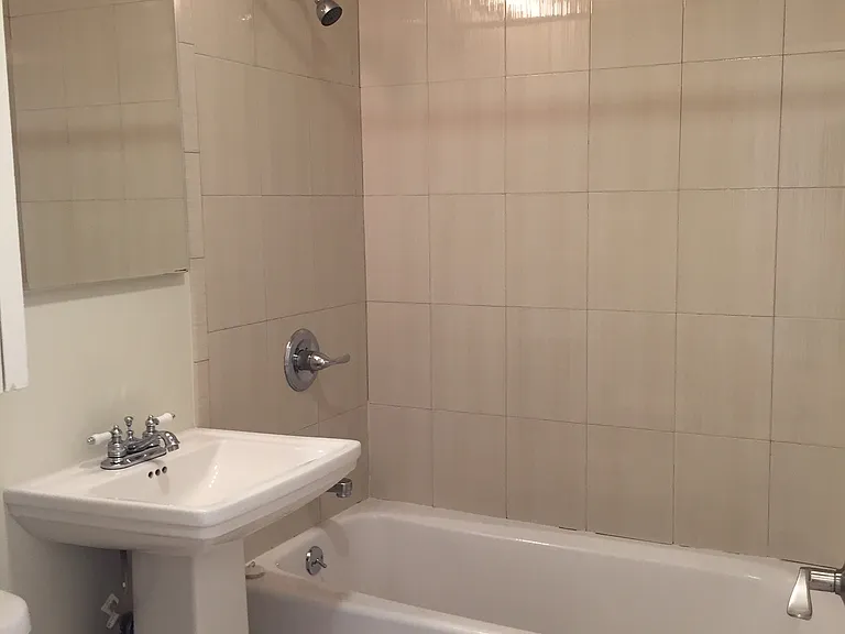 1808 Pacific AVE — Photo 11