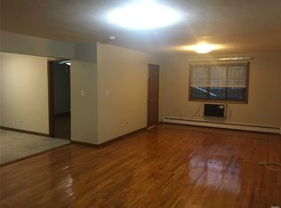 14-15 135th St, College Point, NY 11356