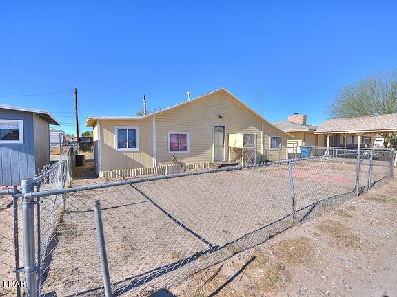 2nd image of 1416 S Navajo Ave
