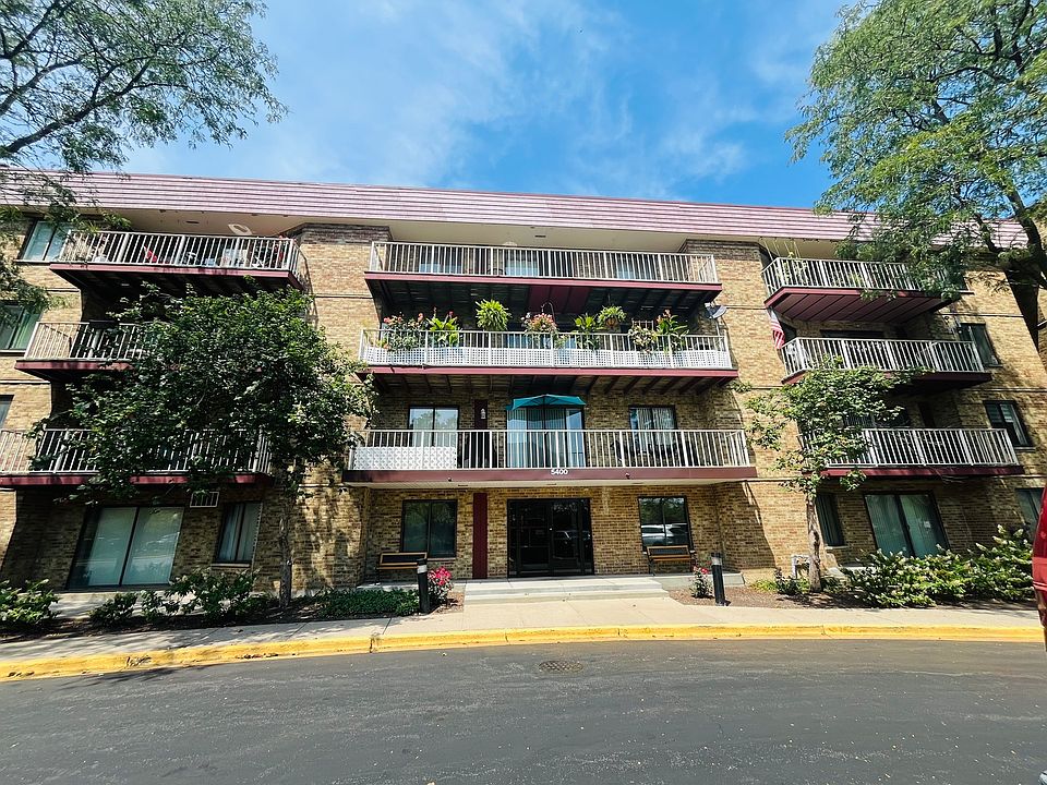 1st image of 5400 Astor Ln APT 206