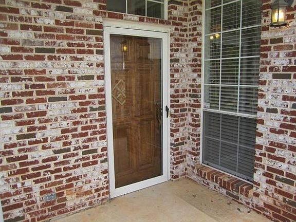 2nd image of 13141 Westpark Pl