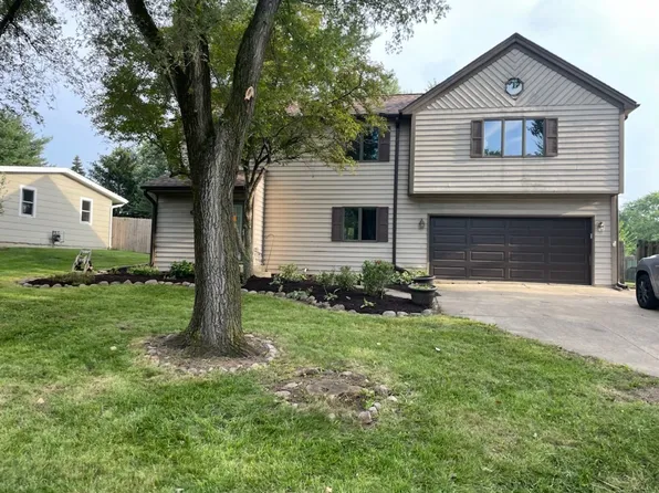 216 Redwood Ave, New Lenox, IL 60451