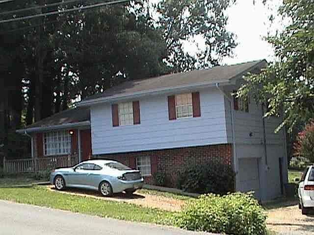 1st image of 1820 Rolling Brook Dr NE