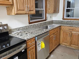 3895 County Road 221, Fulton, MO 65251