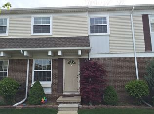 12619 Ronda Dr UNIT 68, Southgate, MI 48195