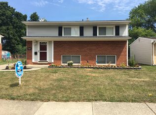 23714 Candace Dr, Rockwood, MI 48173