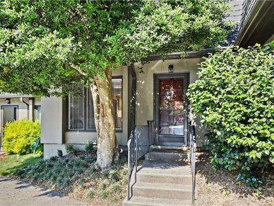15 Ivy Gates NE #15, Atlanta, GA, 30342