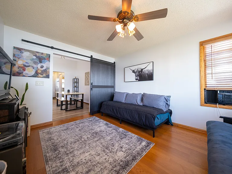 1st Bedroom/Bonus Room
