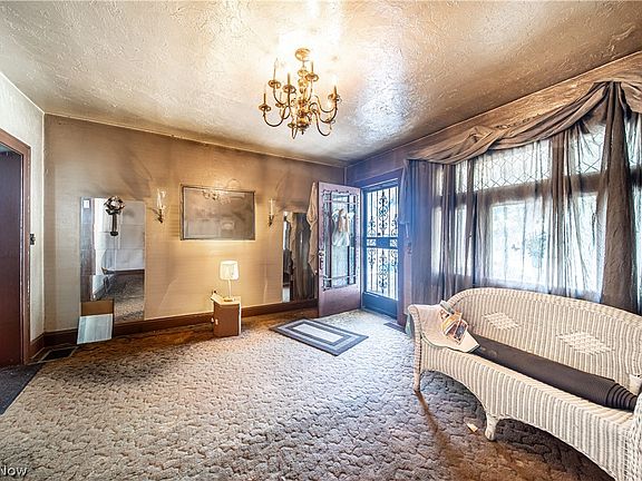 4th image of 1259 Buhrer Ave