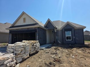 1402 Lake Ridge Dr, Brenham, TX 77833