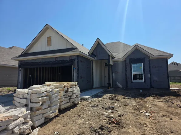 1402 Lake Ridge Dr, Brenham, TX 77833