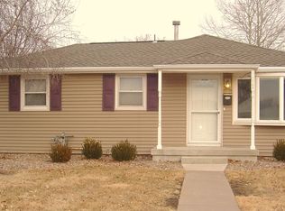 1022 Washington Ave, Hastings, NE 68901