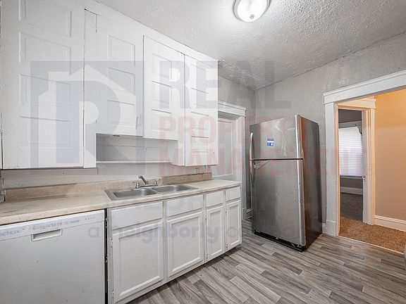 2nd image of 11702-11704 Saywell Ave #1