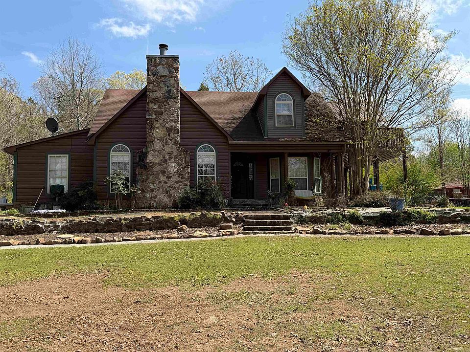 1st image of 417 Old Military Rd