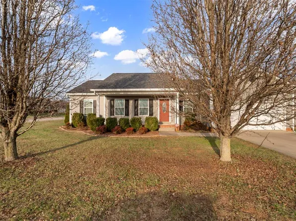 3003 Tomohawk Ct, Bowling Green, KY 42101