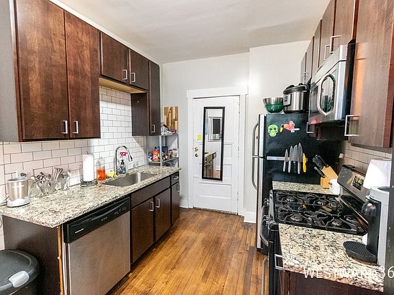 3rd image of 1662 W Farwell Ave APT 3S