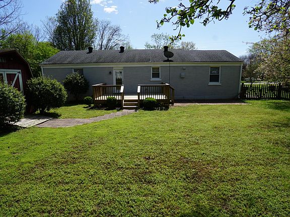 3rd image of 315 James Ave