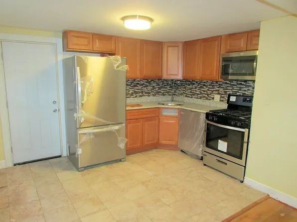 1450 Washington St Unit 1450, Braintree, MA 02184