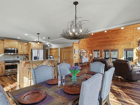 29th image of this home