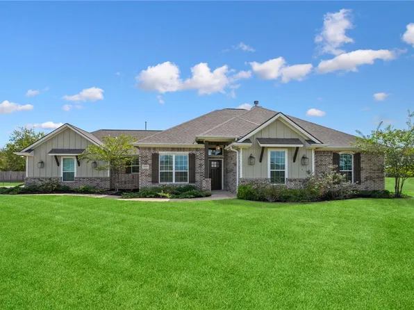 4280 Foxtail Ct, Bryan, TX 77808