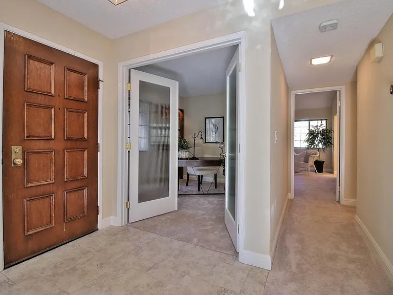 1886 Huxley Ct — Photo 5