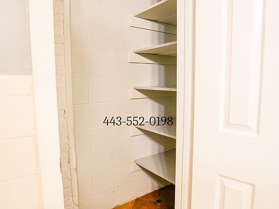 5th image of 2419 Greenmount Ave #3
