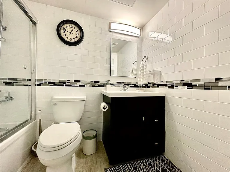 3110 Red River St #D-107 — Photo 7