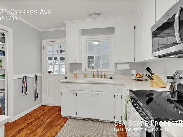 121 Cypress Ave — Photo 9