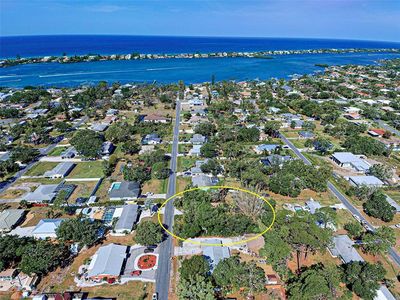 212 Myrtle Ave, Nokomis, FL, 34275