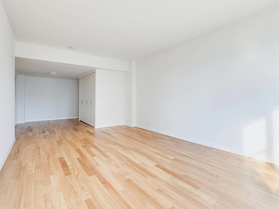 2nd image of 7 E 14th St APT 18H