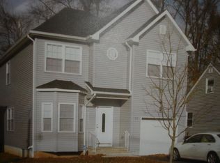 117 Pershing Ave, Iselin, NJ 08830