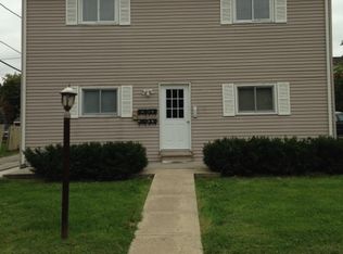 555 Locust St, Valparaiso, IN 46383