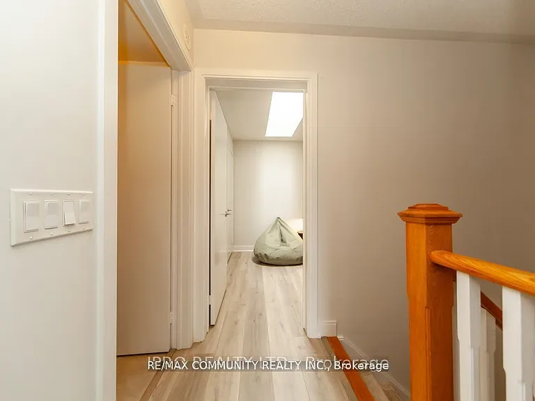 315 Village Green Sq #Townhouse 51 — Photo 28