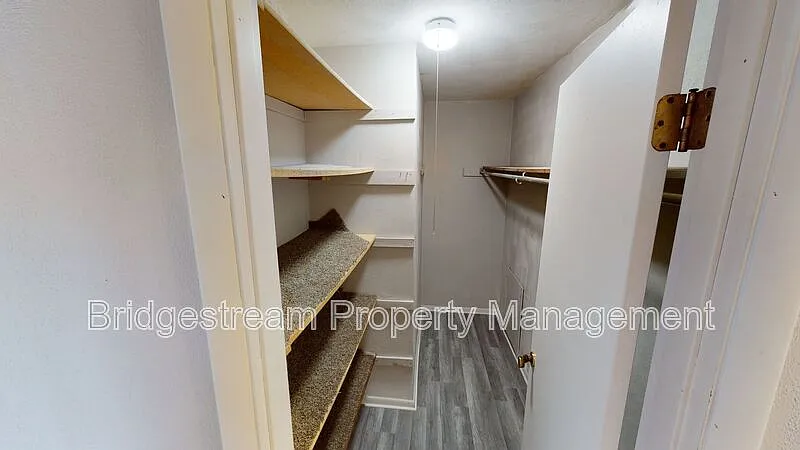 2 bed, 2.0 bath, 1125 sqft, $895 — Photo 3