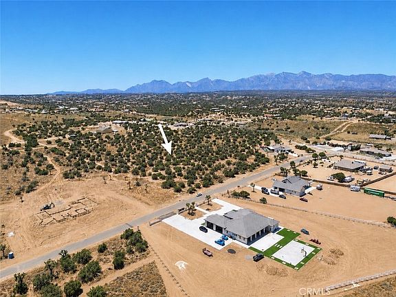 2nd image of 11075 Heartland Cir