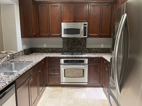 3rd image of 128 N Oak Knoll Ave Unit 307