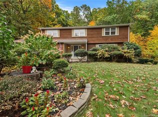 75 Gate Way, Hamden, CT 06518