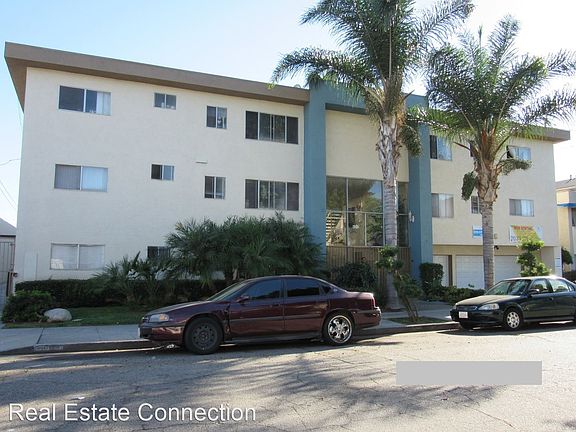 2nd image of 4012 W 129th St APT 8