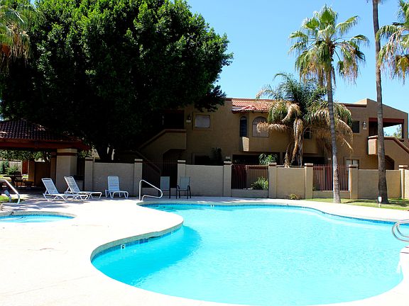 2nd image of 850 S RIVER Drive E #1014